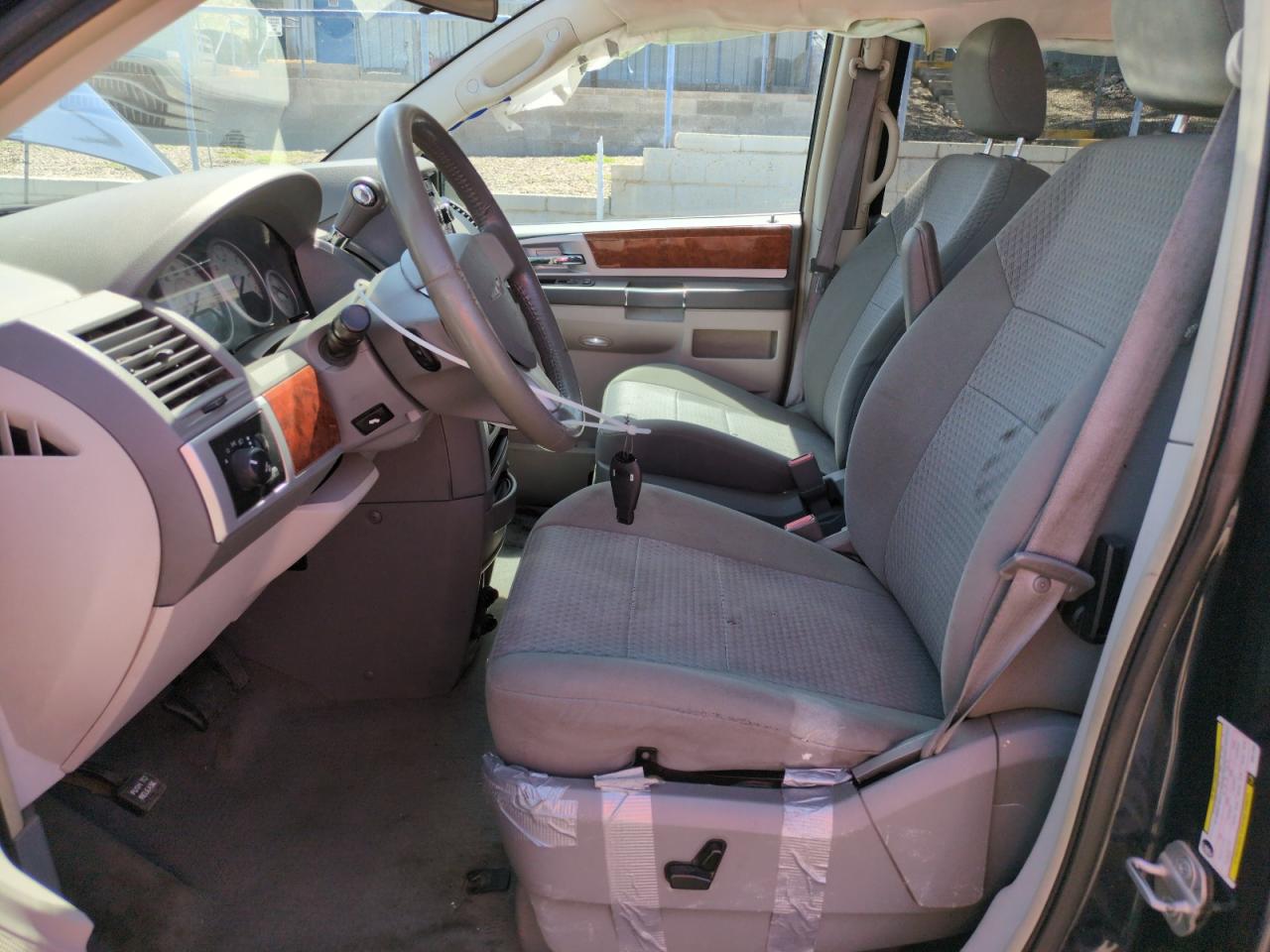 2009 Chrysler Town & Country Touring VIN: 2A8HR54149R521338 Lot: 62564395