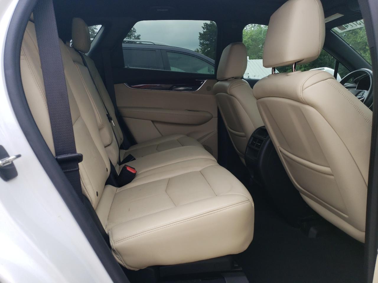 2018 Cadillac Xt5 Luxury VIN: 1GYKNDRS2JZ120833 Lot: 61137745