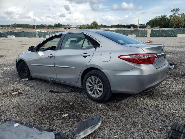  TOYOTA CAMRY 2016 Silver