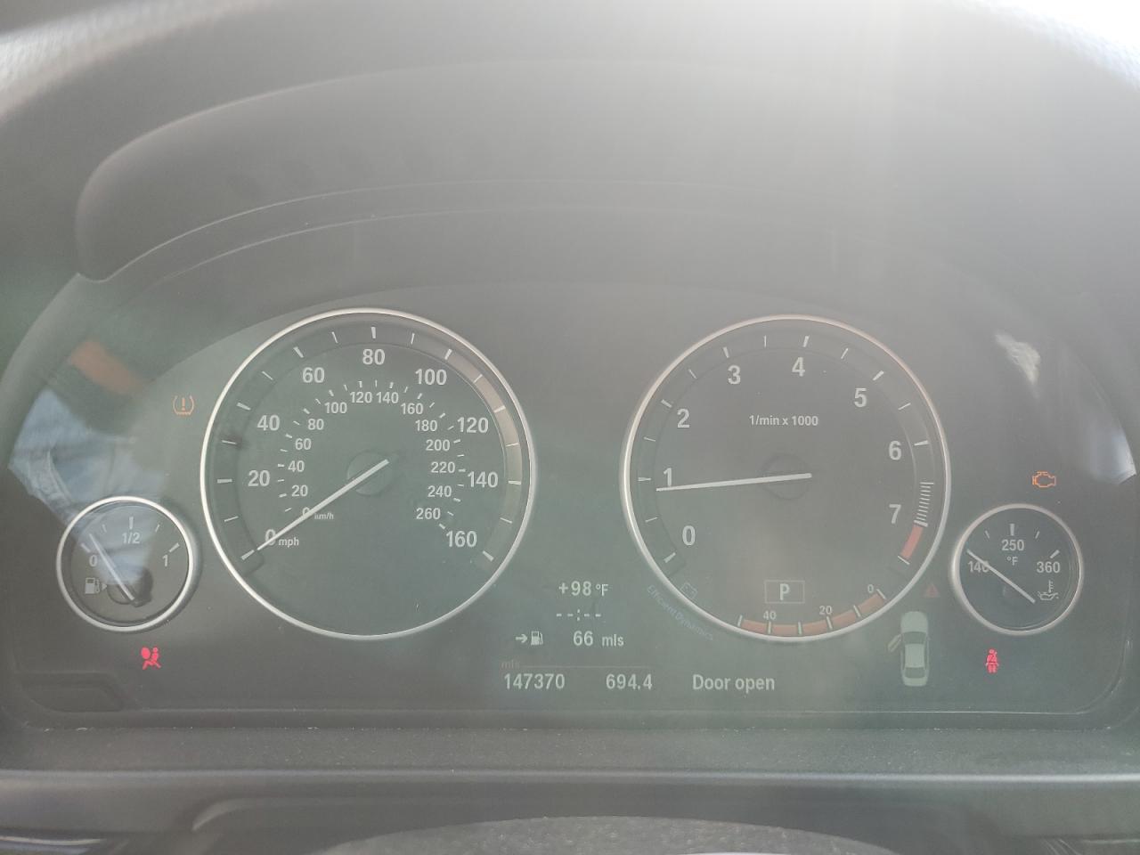 2013 BMW 528 I VIN: WBAXG5C57DD233576 Lot: 64985425