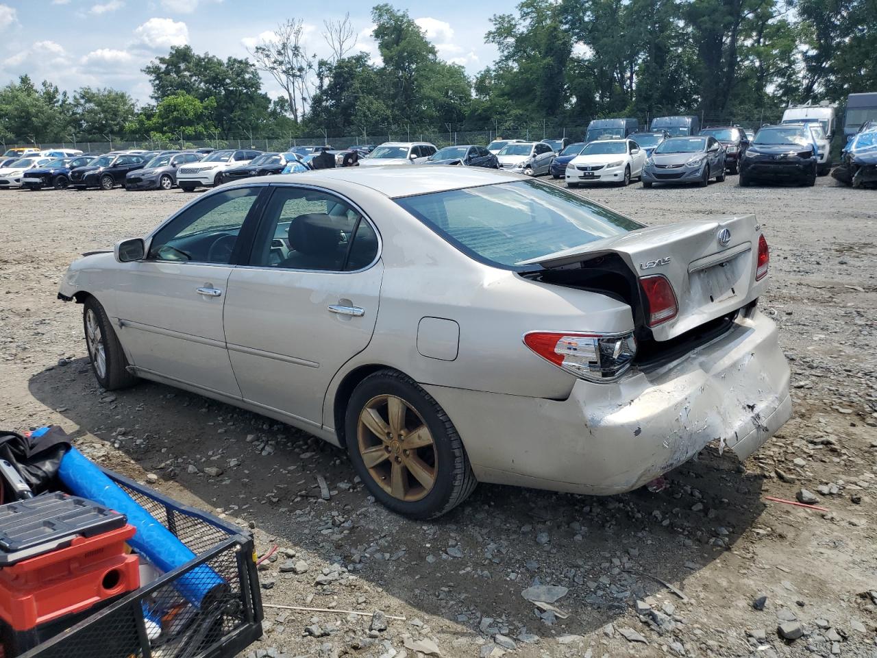 2005 Lexus Es 330 silver sedan gas JTHBA30G755079082 photo #3