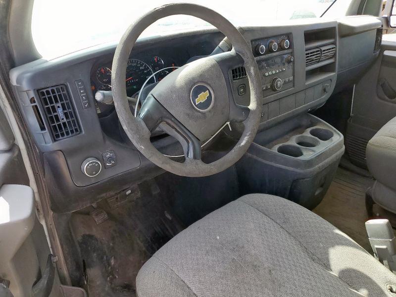 Vans CHEVROLET EXPRESS 2013 White