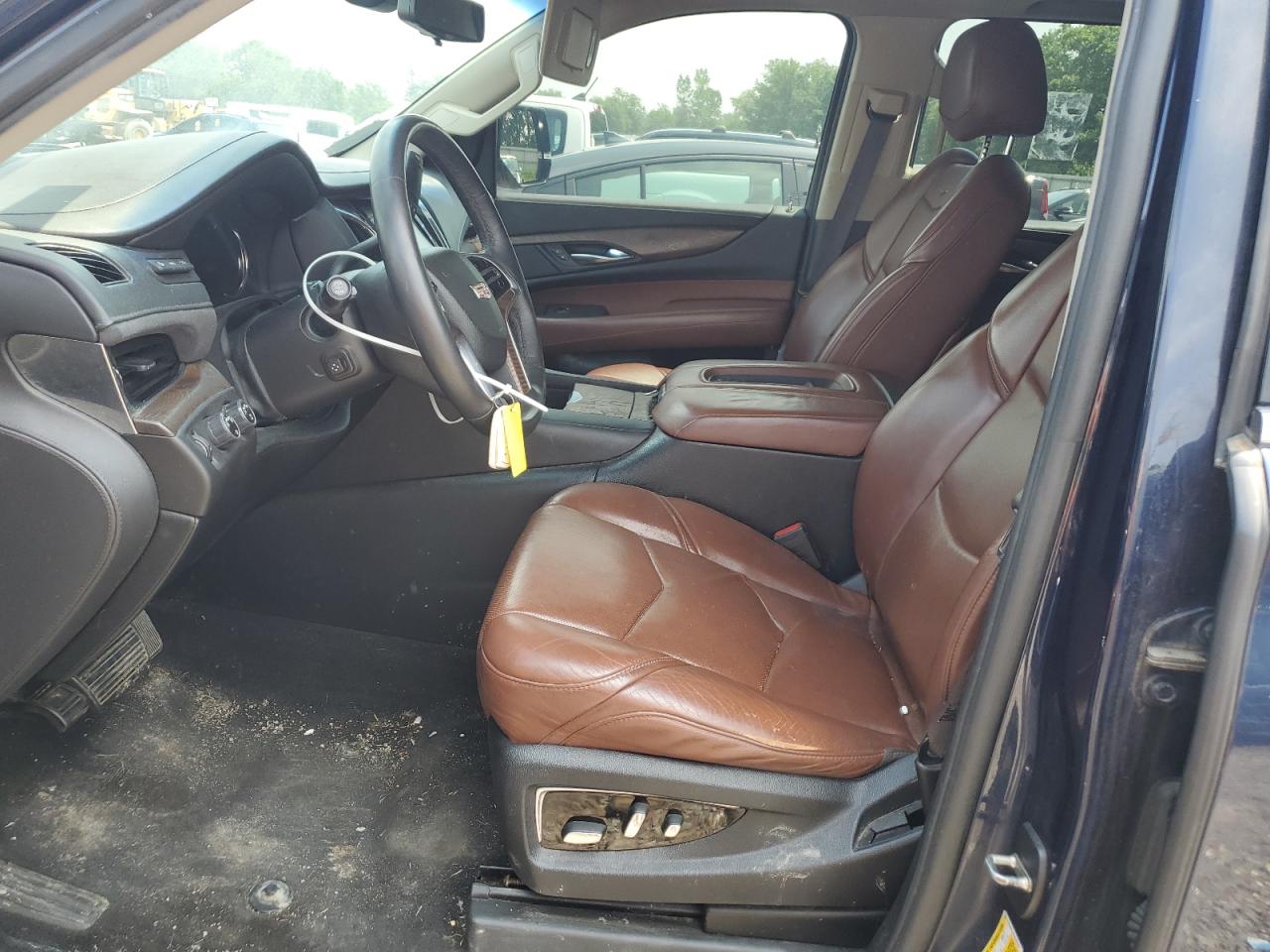 2017 Cadillac Escalade Esv Luxury VIN: 1GYS4HKJXHR352327 Lot: 64694685