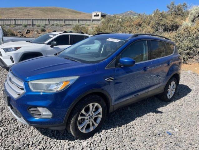  FORD ESCAPE 2018 Granatowy