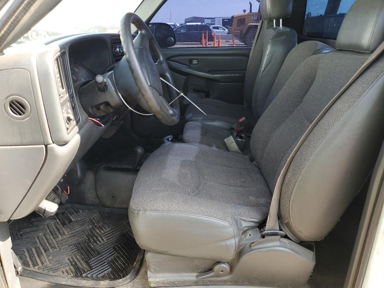 2005 GMC Sierra K2500 Heavy Duty VIN: 1GDHK24U35E298264 Lot: 63461395