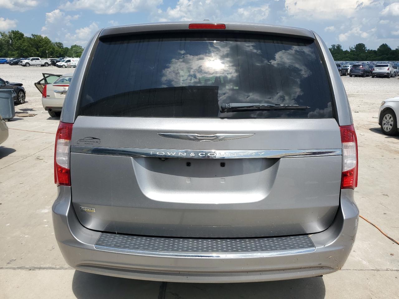 2014 Chrysler Town & Country Touring VIN: 2C4RC1BG0ER126337 Lot: 64080115