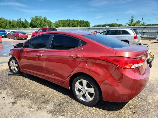  HYUNDAI ELANTRA 2013 Красный