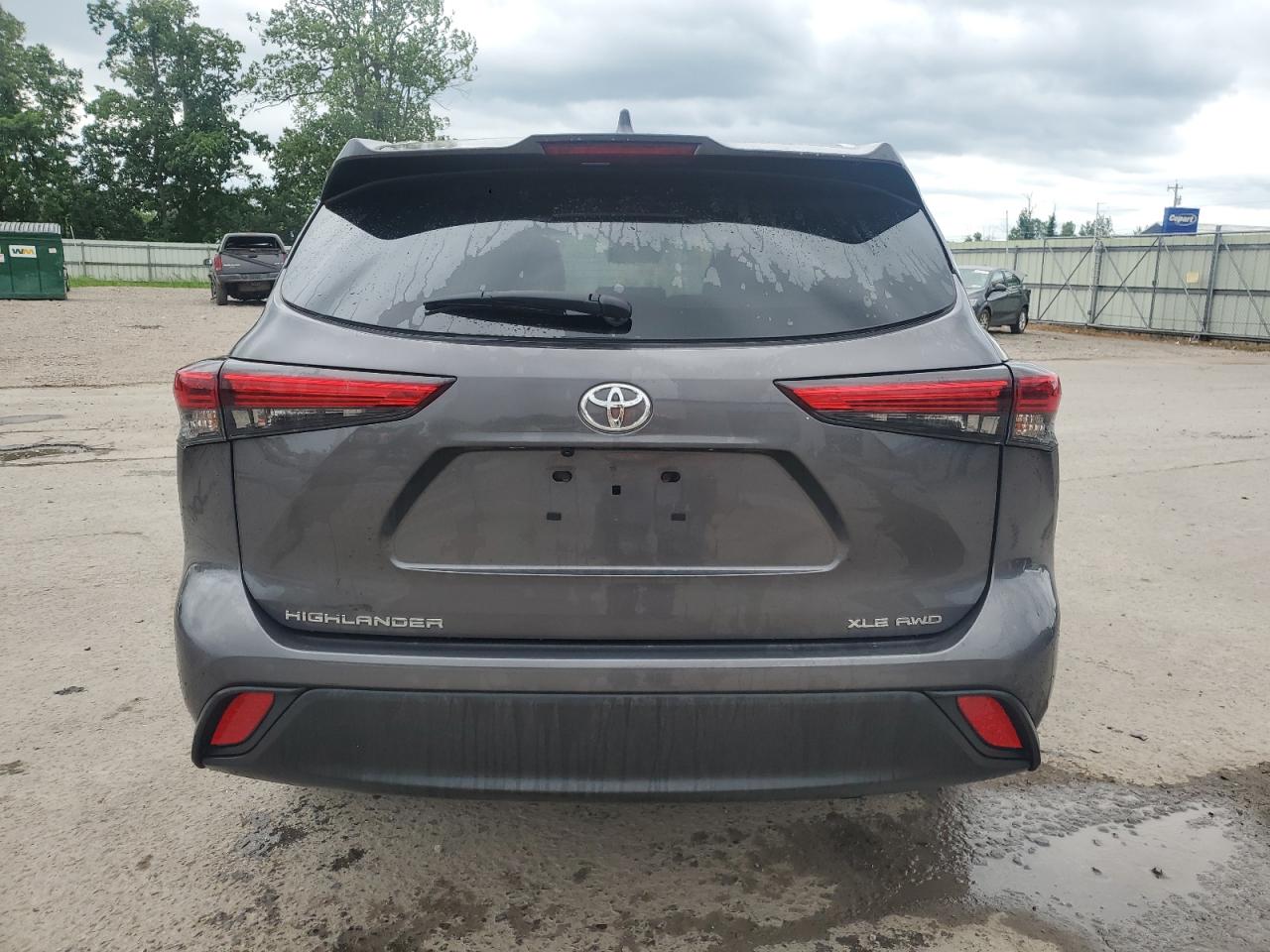 2022 Toyota Highlander Xle VIN: 5TDGZRBH0NS225745 Lot: 64306775