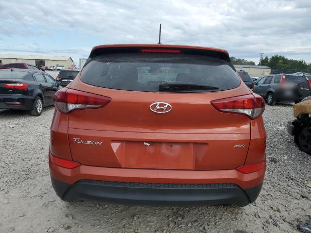 Parquets HYUNDAI TUCSON 2016 Czerwony