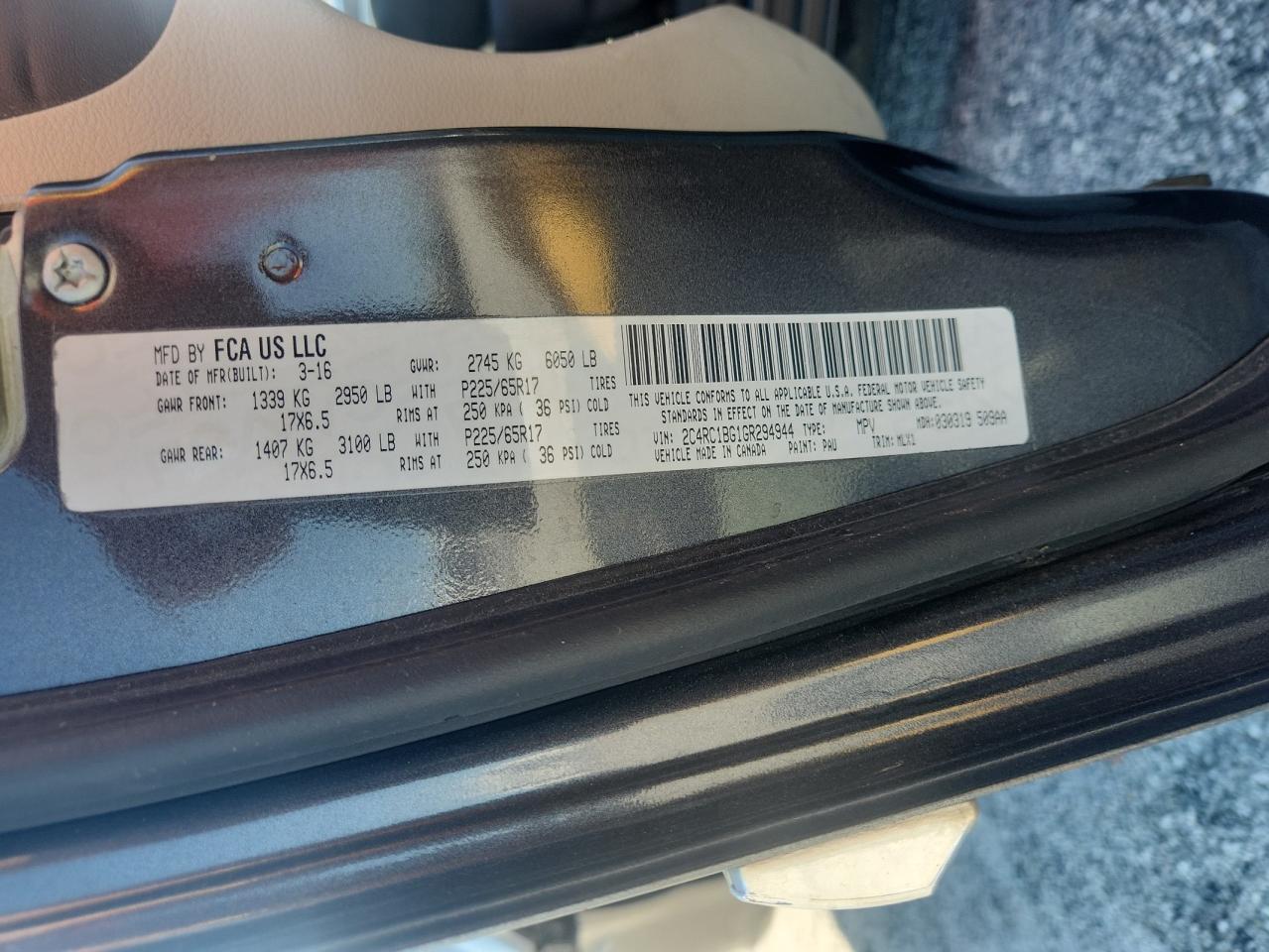 2016 Chrysler Town & Country Touring VIN: 2C4RC1BG1GR294944 Lot: 64686945