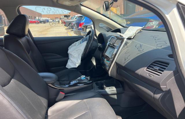 Hatchbacks NISSAN LEAF 2015 White