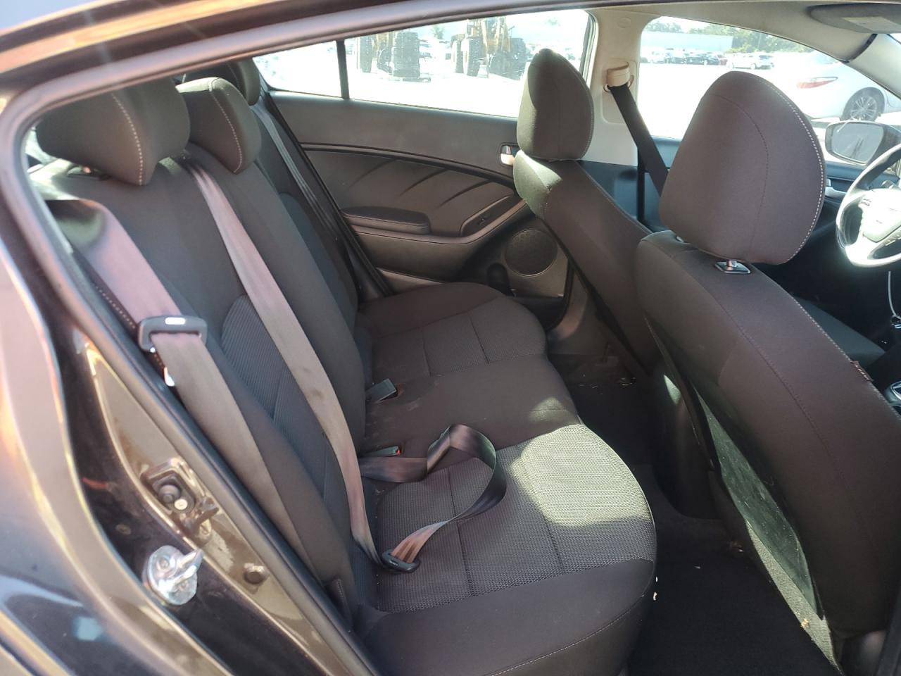 2018 Kia Forte Lx VIN: 3KPFK4A79JE212623 Lot: 65012955