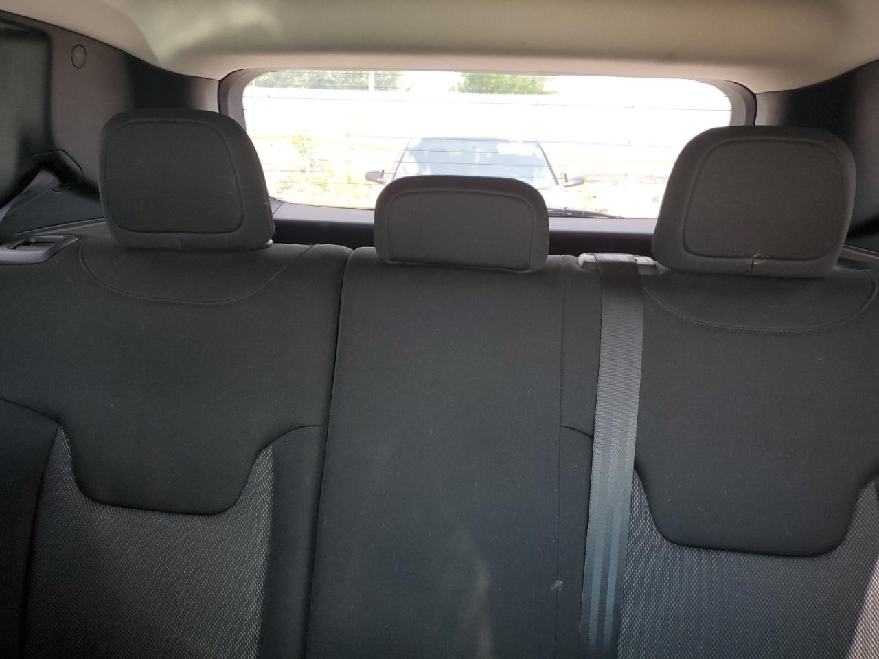 2020 Jeep Renegade Sport VIN: ZACNJBAB0LPL24379 Lot: 61891625
