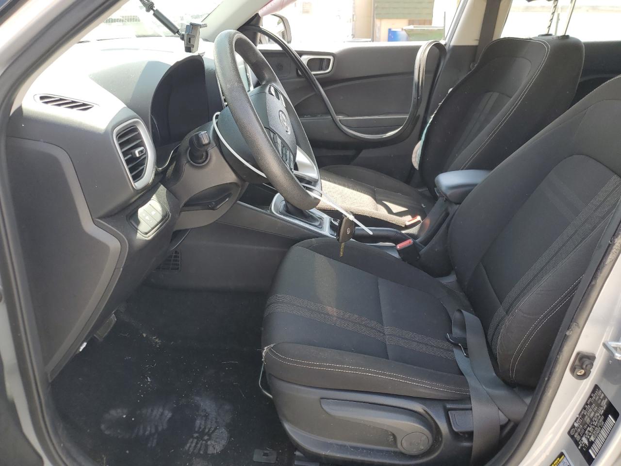 2020 Hyundai Venue Sel VIN: KMHRC8A38LU028899 Lot: 63781765