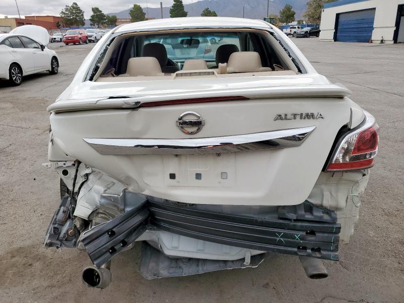  NISSAN ALTIMA 2015 Biały