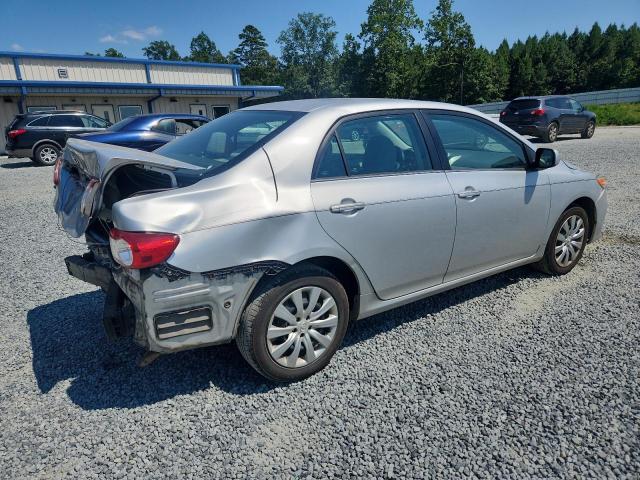  TOYOTA COROLLA 2013 Srebrny