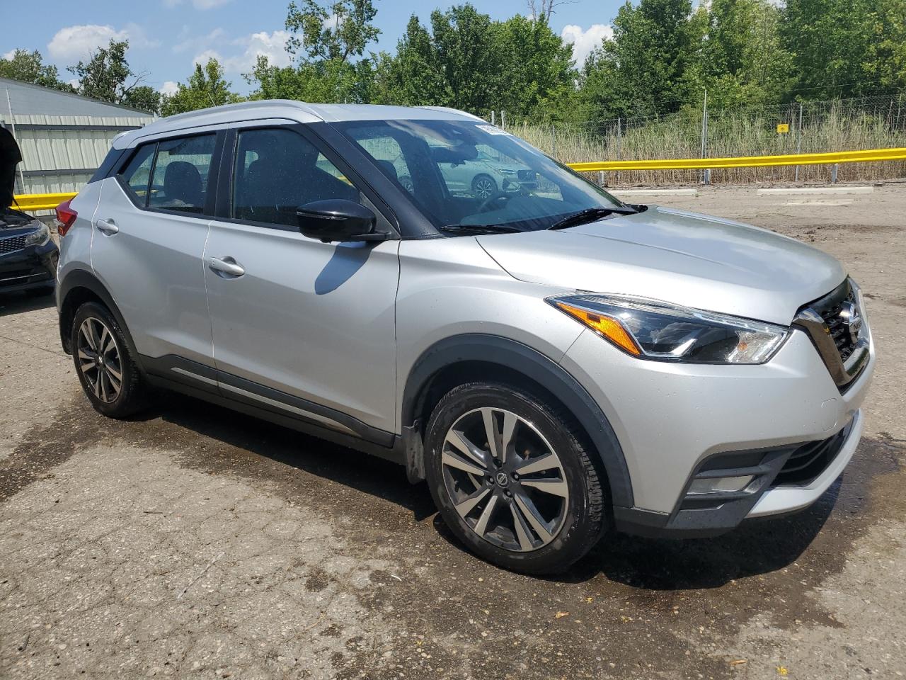 2020 Nissan Kicks Sr VIN: 3N1CP5DV9LL550481 Lot: 65978545