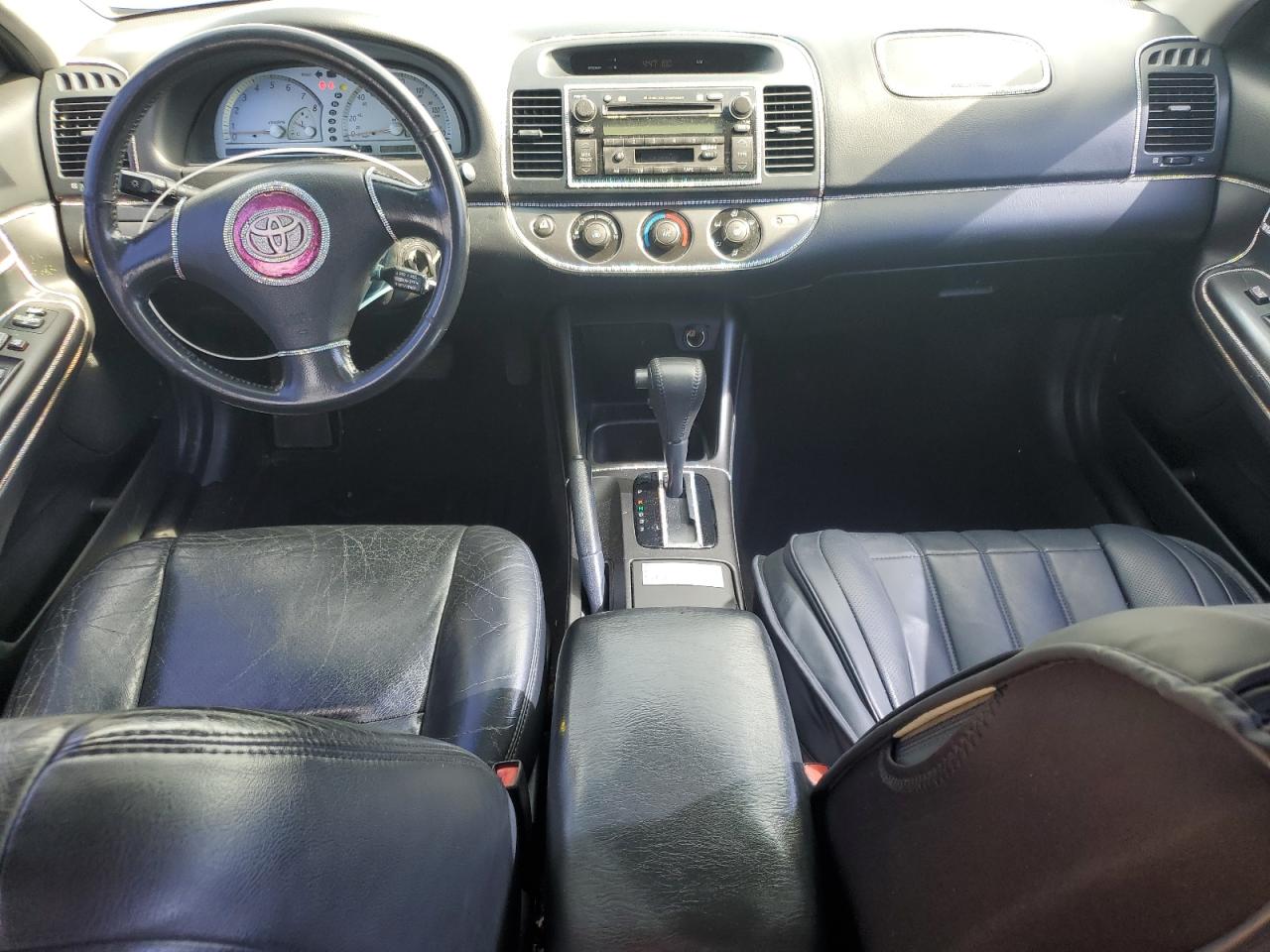 2003 Toyota Camry Le VIN: 4T1BF32K03U560942 Lot: 65364095