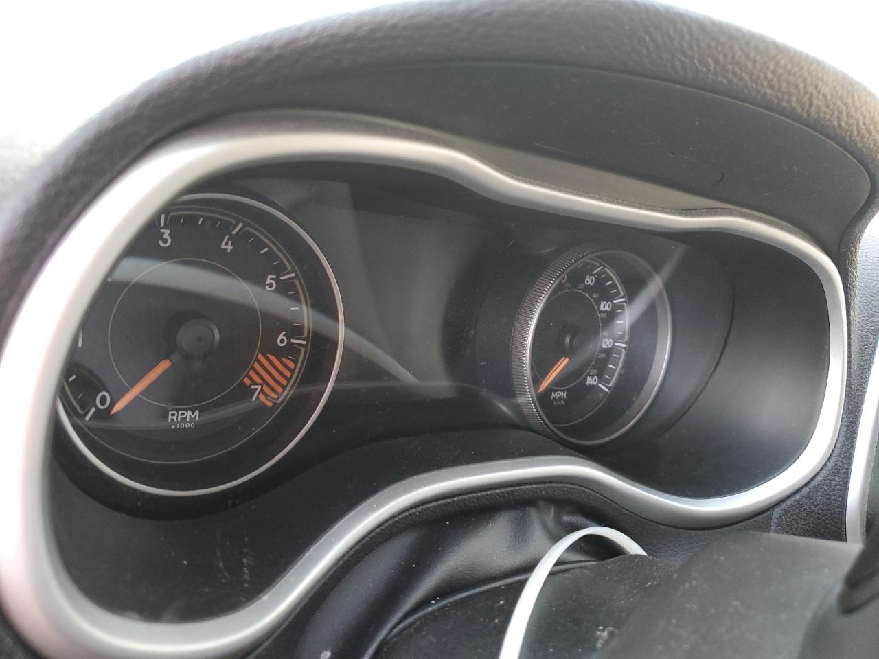 2015 Jeep Cherokee Trailhawk VIN: 1C4PJMBB8FW594067 Lot: 81019065