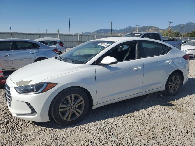  HYUNDAI ELANTRA 2018 Biały