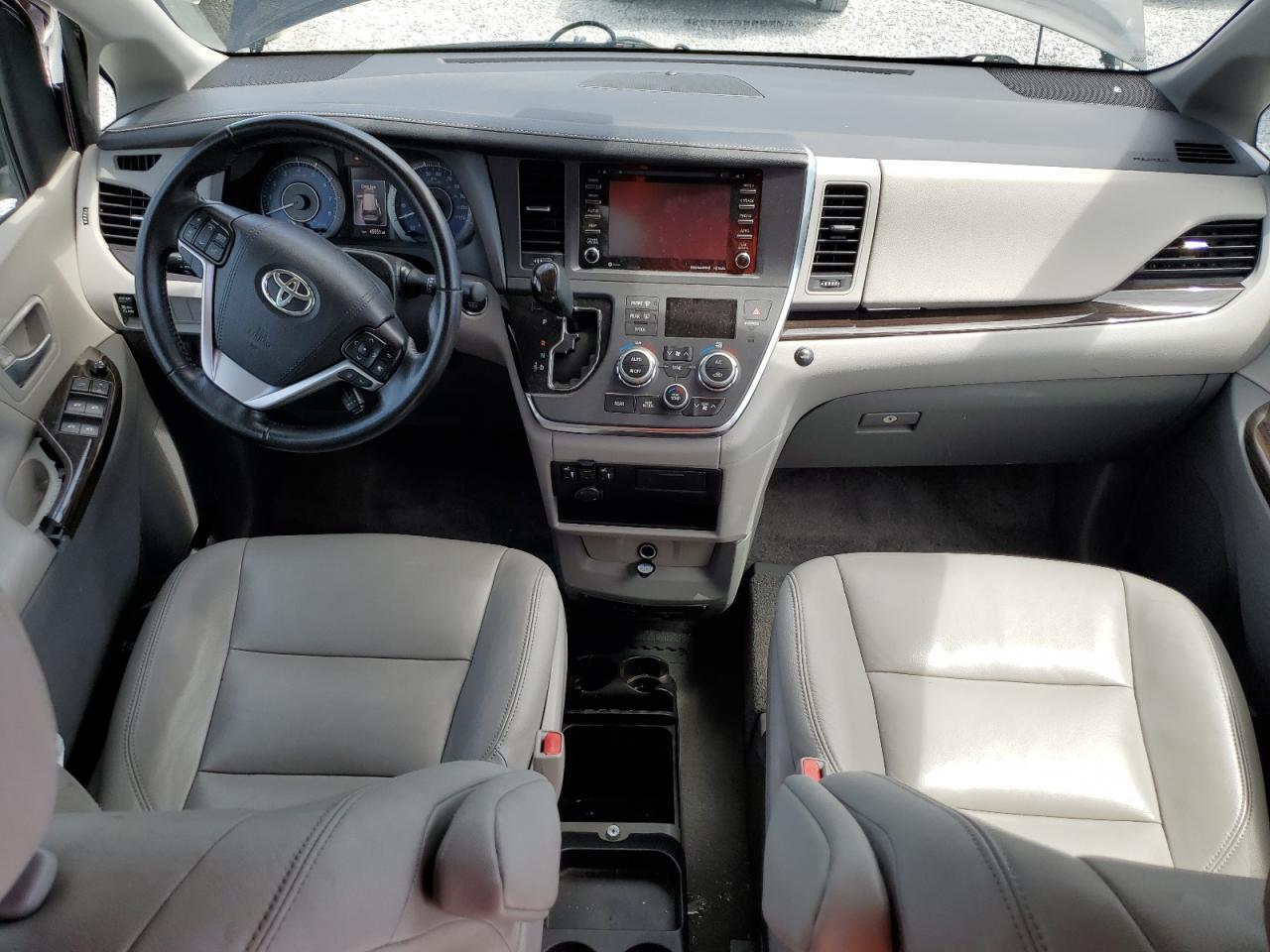 2019 Toyota Sienna Xle VIN: 5TDYZ3DC4KS979391 Lot: 62938515
