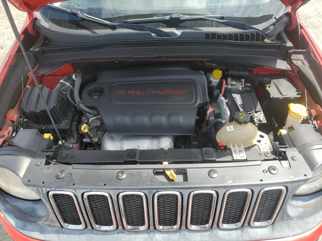 2015 Jeep Renegade Latitude VIN: ZACCJABT1FPB45297 Lot: 64717825