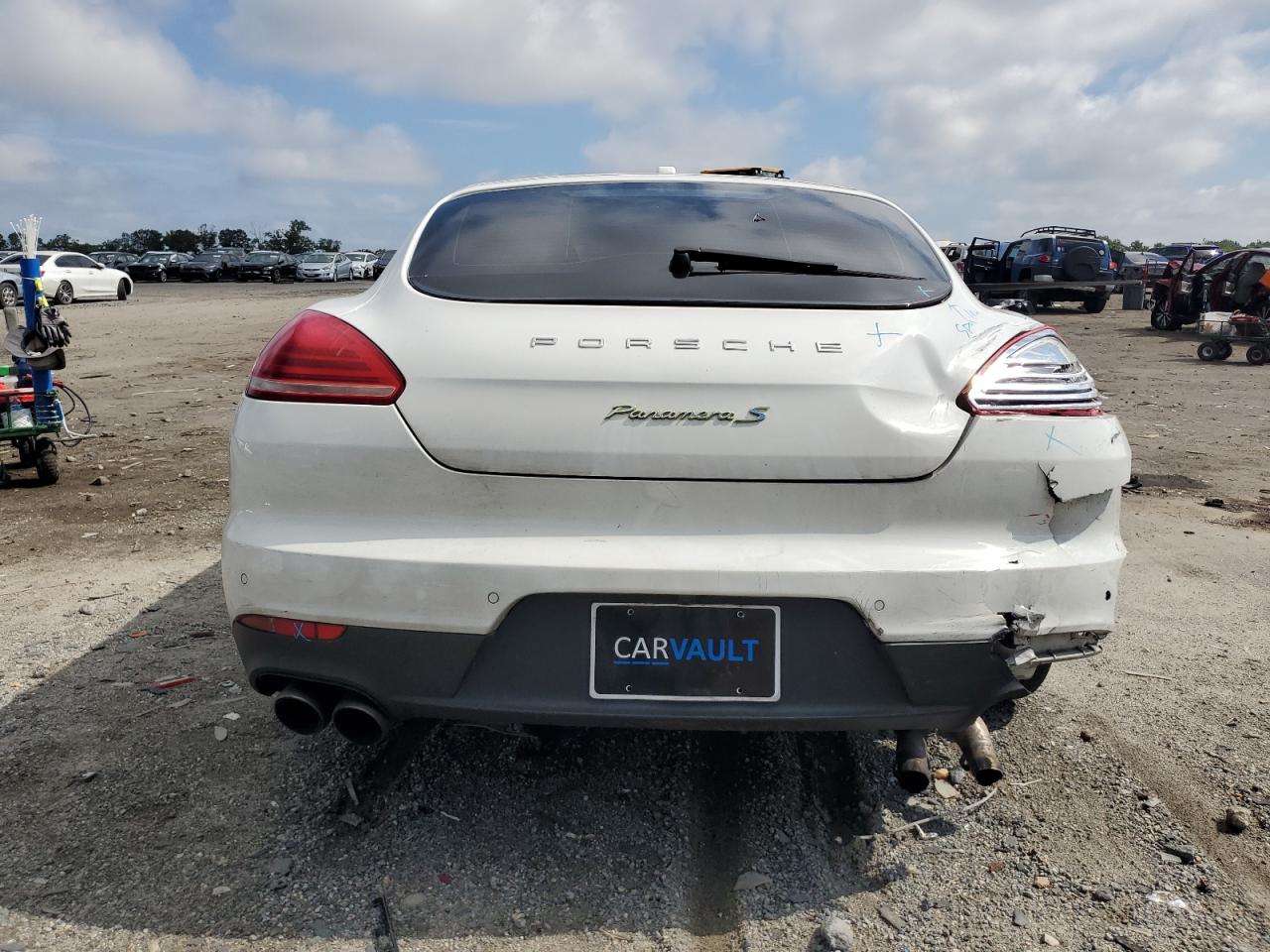 2014 Porsche Panamera S Hybrid VIN: WP0AD2A7XEL044061 Lot: 64216675