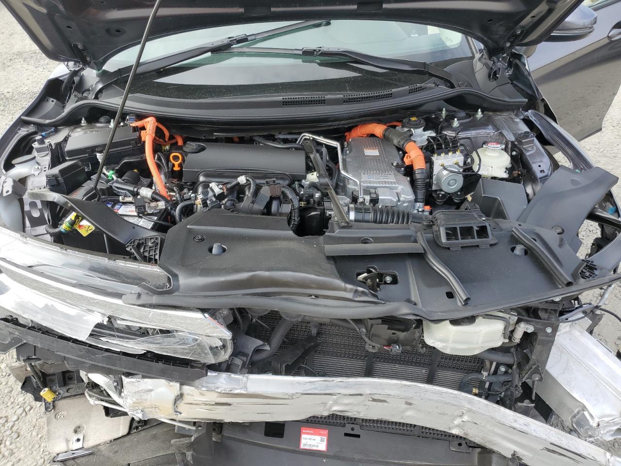 2018 Honda Clarity Touring VIN: JHMZC5F36JC005327 Lot: 65470065