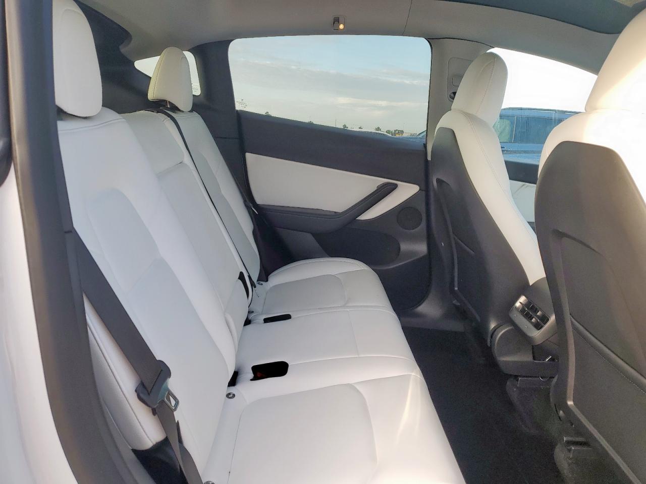2021 Tesla Model Y VIN: 5YJYGDEE7MF249154 Lot: 63832055