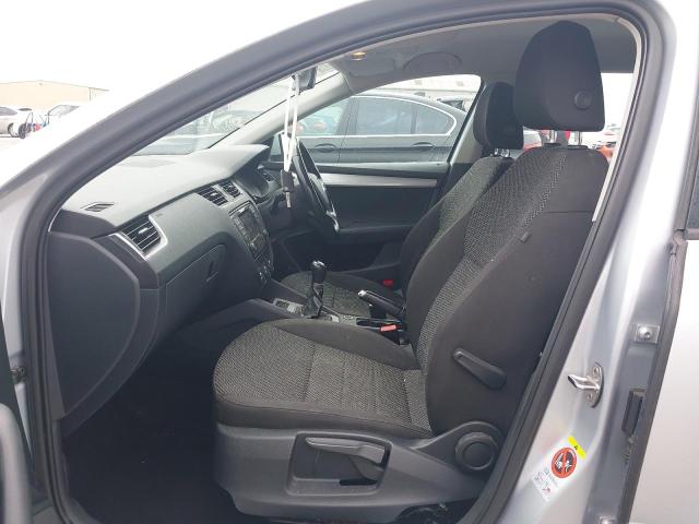 2013 SKODA OCTAVIA SE