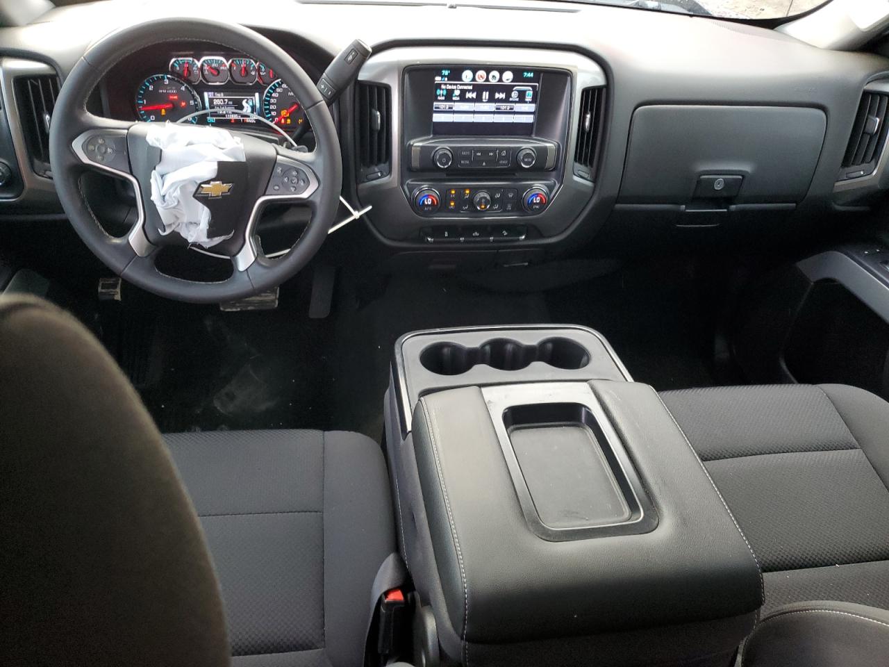 2018 Chevrolet Silverado K1500 Lt VIN: 3GCUKREC2JG147517 Lot: 64989235