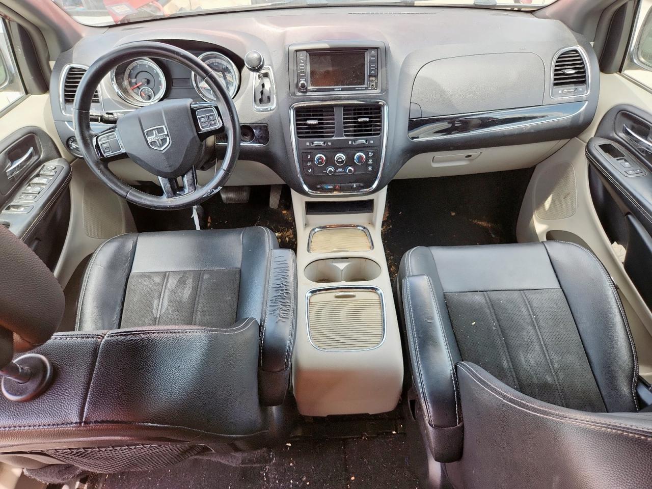 2019 Dodge Grand Caravan Sxt VIN: 2C4RDGCG2KR765832 Lot: 64653835