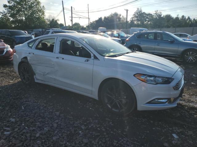  FORD FUSION 2018 Белы