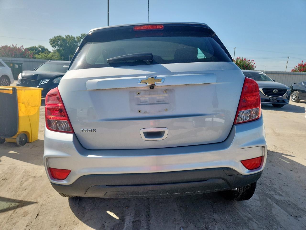 2018 Chevrolet Trax Ls VIN: 3GNCJKSB7JL396900 Lot: 65002295