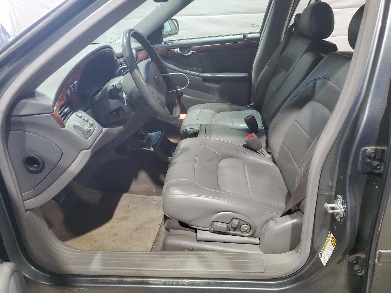 2005 Cadillac Deville VIN: 1G6KD54Y25U126700 Lot: 64194435