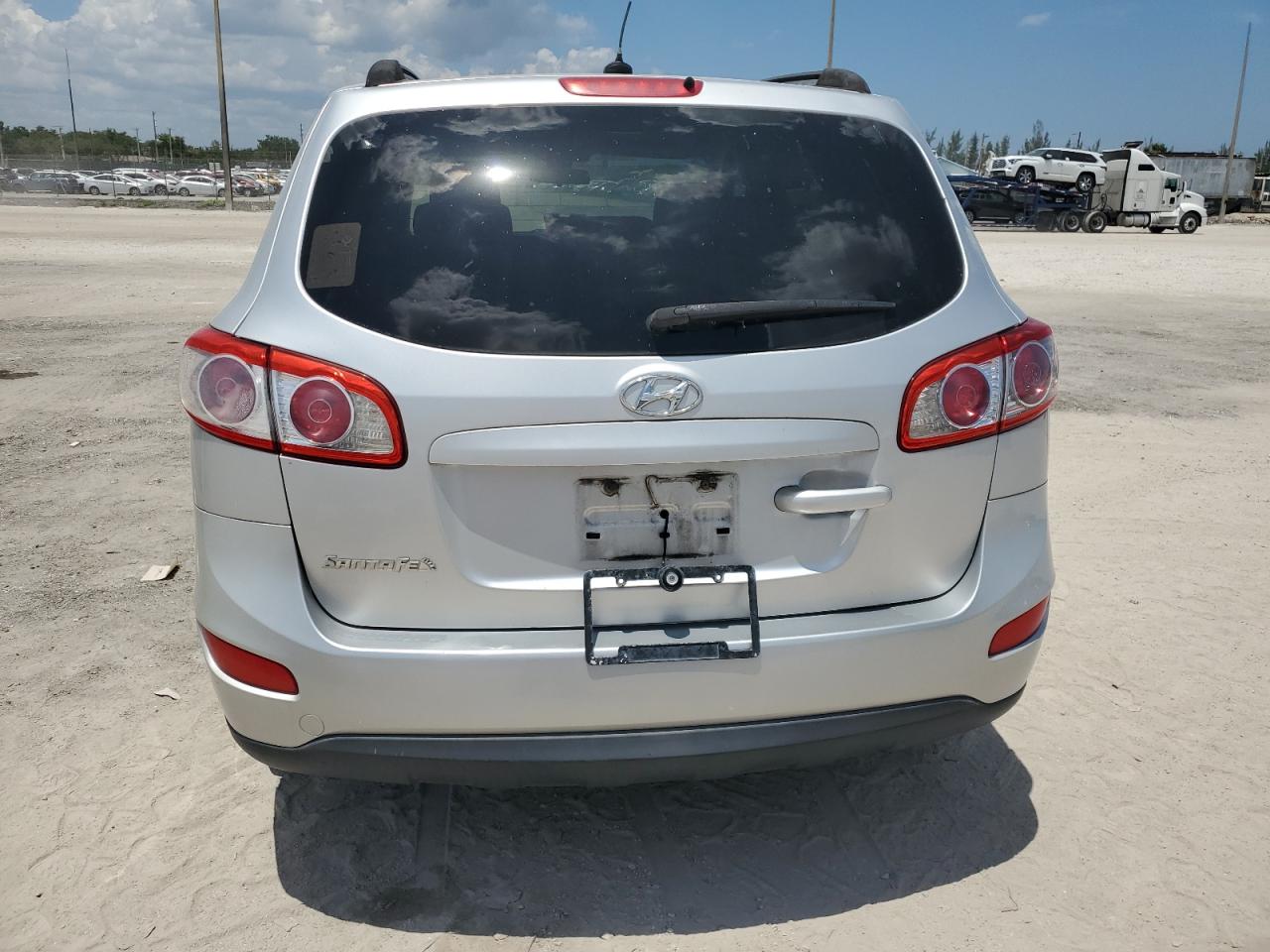 5XYZG3AB2CG095423 2012 Hyundai Santa Fe Gls