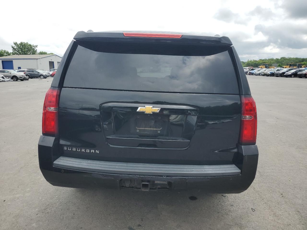 2015 Chevrolet Suburban K1500 Lt VIN: 1GNSKJKC6FR527889 Lot: 64877775