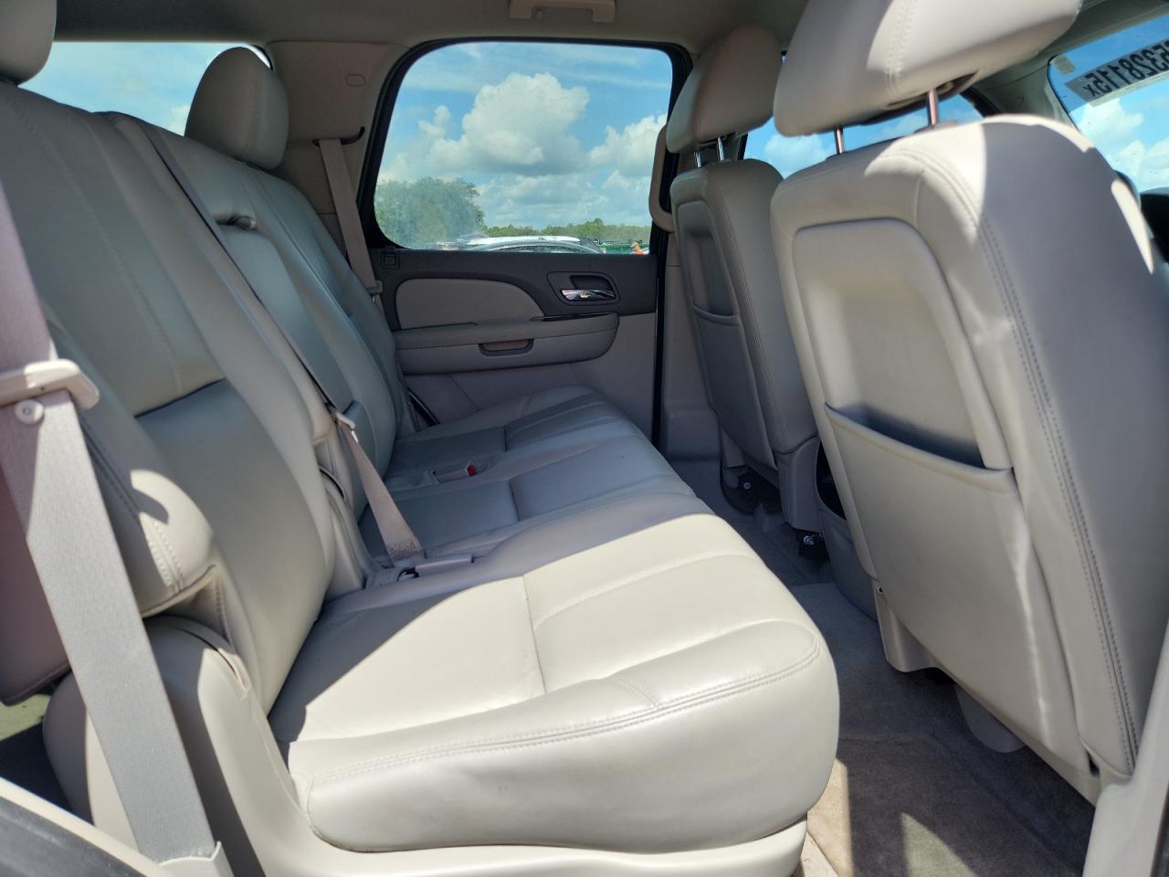 2014 Chevrolet Tahoe C1500 Lt VIN: 1GNSCBE07ER135040 Lot: 65328115