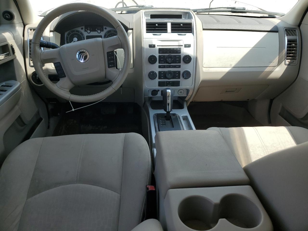 2010 Mercury Mariner VIN: 4M2CN8BG5AKJ01817 Lot: 65110645