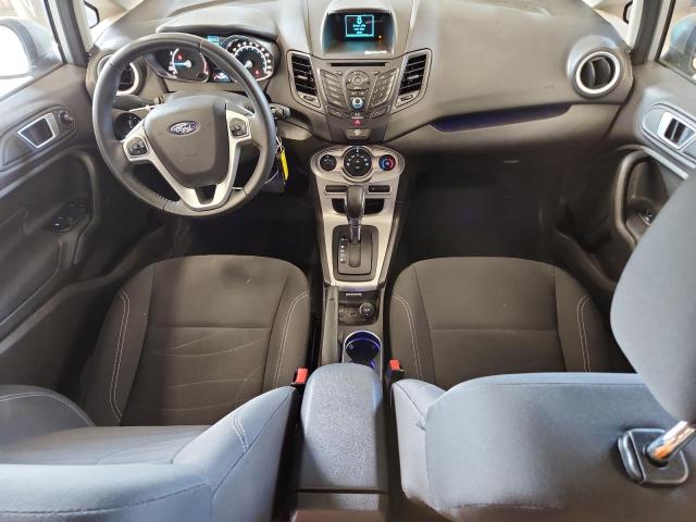 Седаны FORD FIESTA 2016 Серебристый