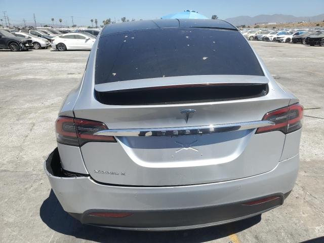  TESLA MODEL X 2018 Silver