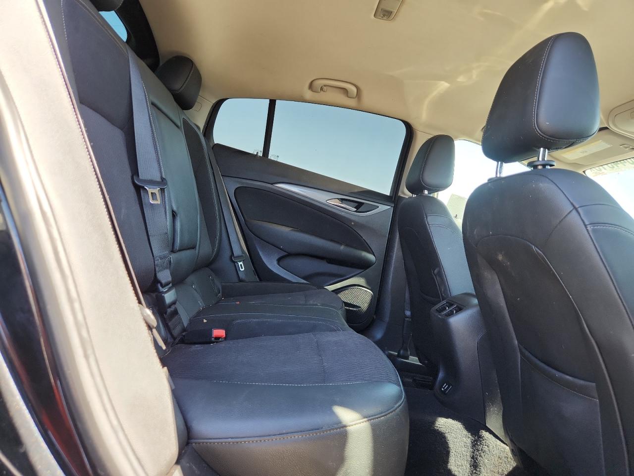 2018 Buick Regal Preferred Ii VIN: W04GM6SX4J1127971 Lot: 63044315