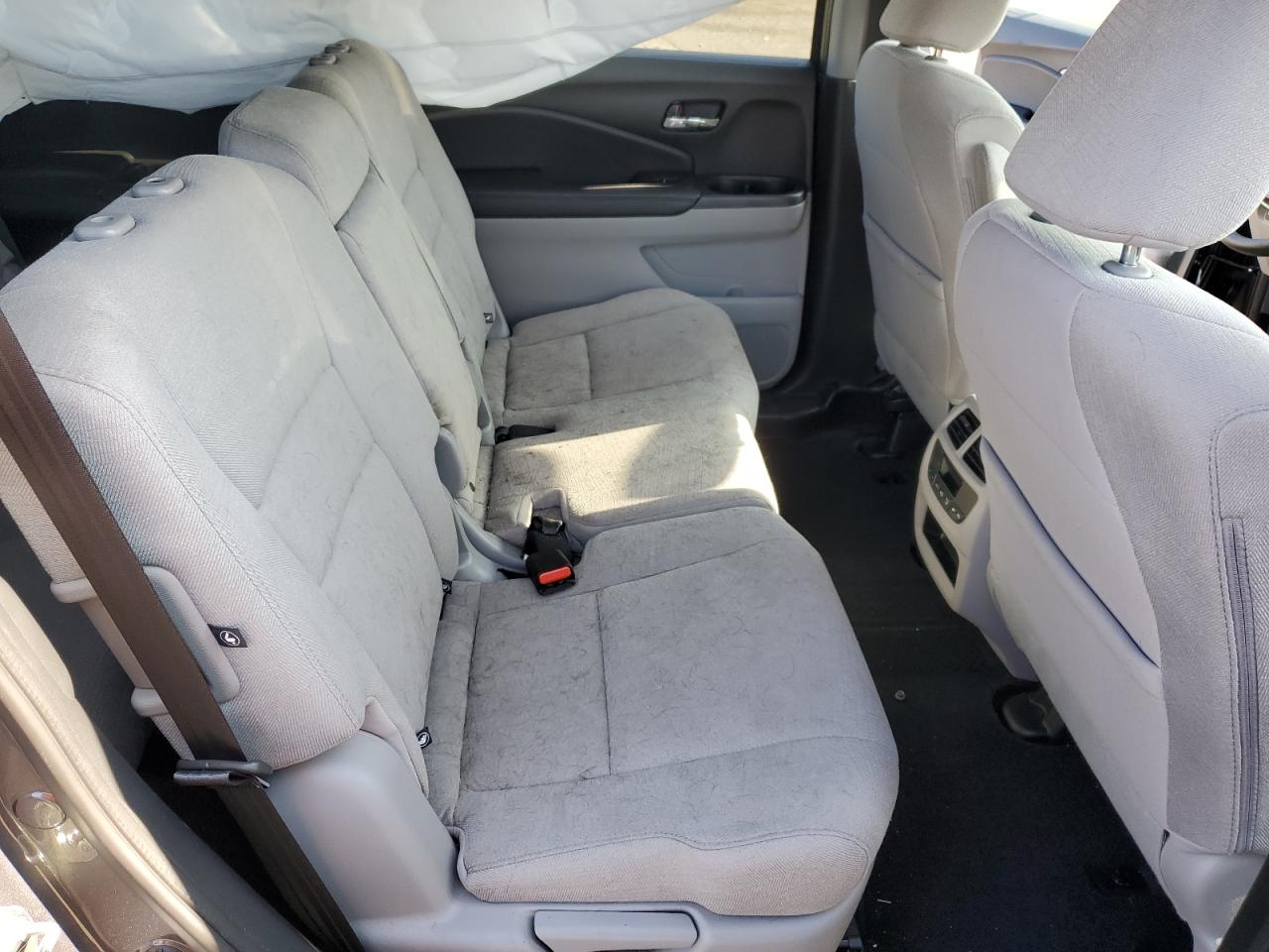 2017 Honda Pilot Ex VIN: 5FNYF6H3XHB063493 Lot: 64548565