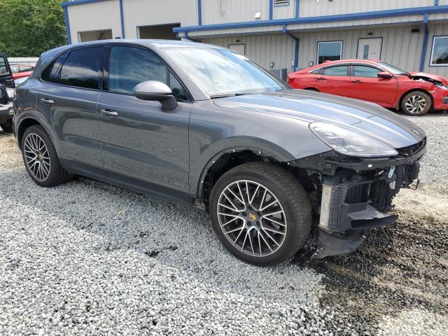  PORSCHE CAYENNE 2021 Srebrny