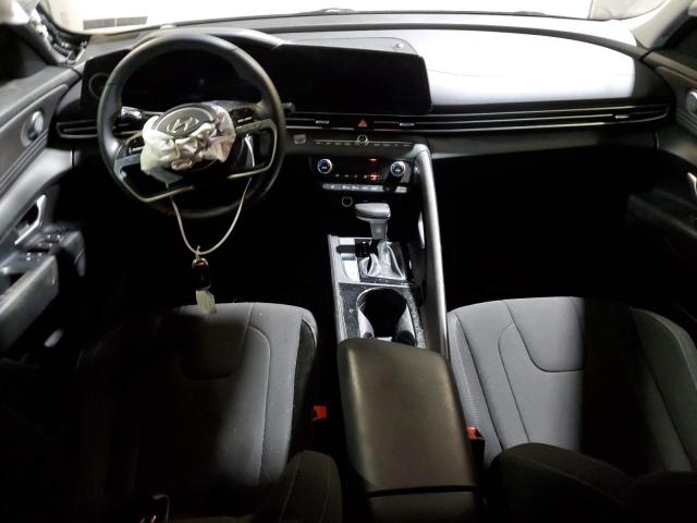  HYUNDAI ELANTRA 2023 Srebrny