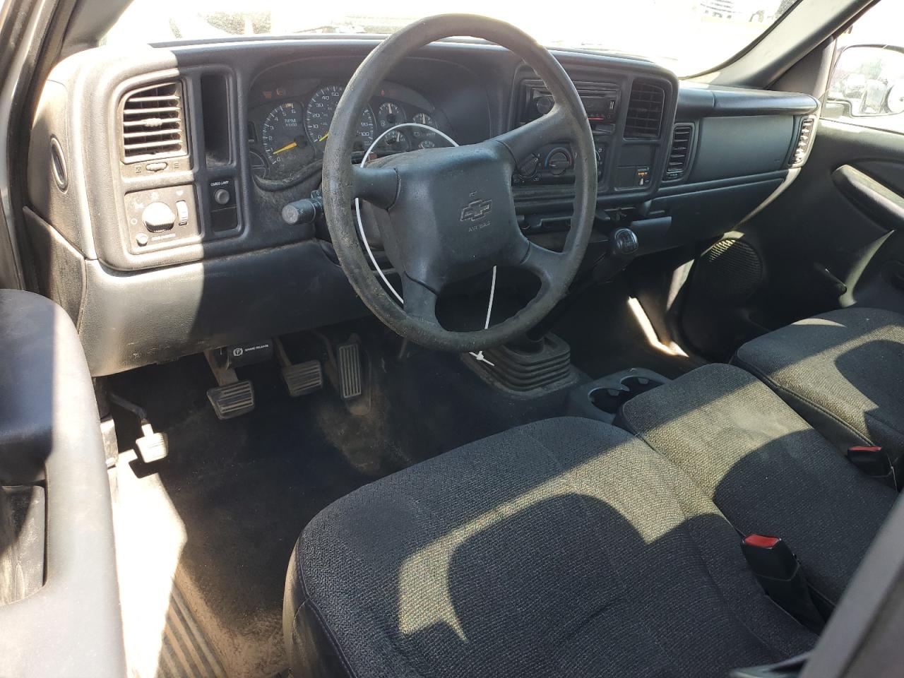 1999 Chevrolet Silverado C1500 VIN: 1GCEC14W8XZ103349 Lot: 64741595