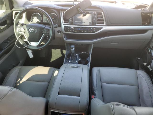  TOYOTA HIGHLANDER 2018 Белы