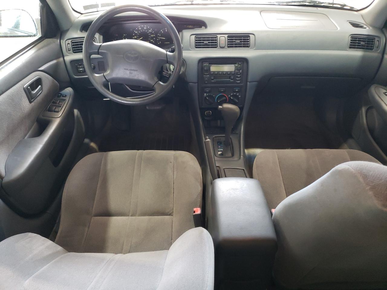 2000 Toyota Camry Ce VIN: 4T1BG22K2YU007014 Lot: 63970315