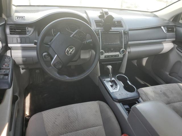  TOYOTA CAMRY 2013 Biały