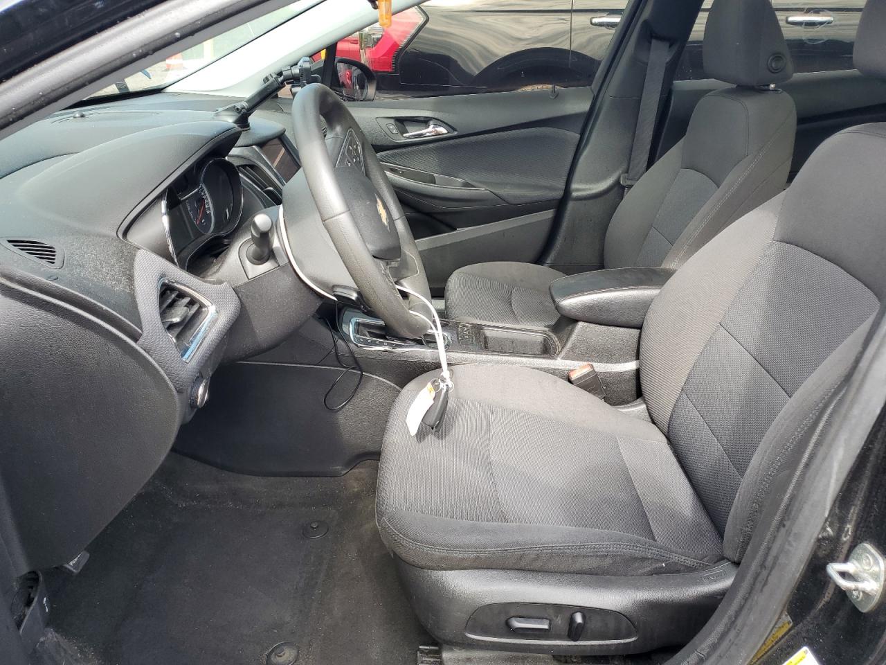 2019 Chevrolet Cruze Lt VIN: 1G1BE5SM8K7118176 Lot: 63075435